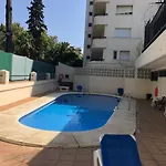 Διαμέρισμα Eden Roc I, 4-1 *